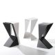 Tabourets de bar ICON B-Line, coloris noir et blanc