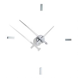 Horloge design TACON i Nomon en acier, 4 repères horaires