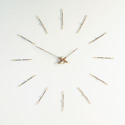 Horloge contemporaine or et noyer MERLIN G Nomon, 12 repères horaires