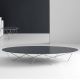 Table basse ovale YOHSI Kendo, piètement chromé, plateau verre laqué noir