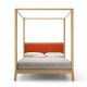 Lit queen size à baldaquin contemporain en chêne massif super mat BREDA Punt, tête de lit tissu mandarine