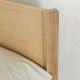 Détail tête de lit en bois du lit 140x200 BREDA Punt