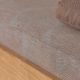 Détail housse décorative tissu rouille Crystal Field des lits 80x200 empilables chêne teinté GUEST Zeitraum