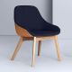 Fauteuil design chêne massif MORPH DINING Zeitraum, tissu marine medina 781 & cuir whisky