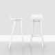 Tabouret de bar design MORPH BAR Zeitraum, chêne massif laqué blanc