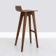 Tabouret de bar design MORPH BAR Zeitraum en noyer américain massif