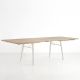 Table design rectangulaire 180 cm à rallonges ALLEY Woud, plateau chêne naturel, pieds chêne laqué blanc
