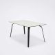 Table rectangulaire 168 x 95 cm FLOAT Houe en métal noir & mélaminé blanc 