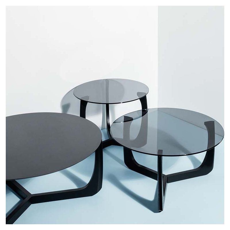 Table basse design LILI, plateau Ø90, verre blanc ou teinté noir, piétement  chêne massif huilé ou teinté noir.