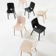 Chaises en bois MONO Woud, coloris chêne naturel et chêne teinté noir