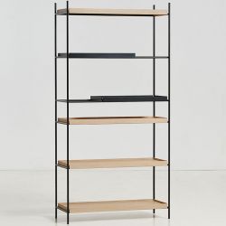 Étagère haute TRAY Woud, 4 grandes étagères en chêne blanchi + 2 petites en chêne teinté noir (composition 7)
