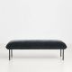 Banc long NAKKI OTTOMAN Woud, tissu Step noir