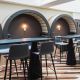 Appliques murales YOY WALL Innermost dans un restaurant