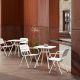 Tables de jardin carrées RAY CAFE et chaises RAY Woud, coloris blanc