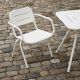 Table de jardin carrée RAY CAFE et chaises RAY Woud, coloris blanc