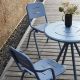 Chaises de jardin à accoudoirs et table ronde RAY CAFE Woud, coloris bleu