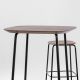 Tabouret de bar assise noyer h 80 OKITO STOOL et table bar OKITO TABLE h 110 Zeitraum