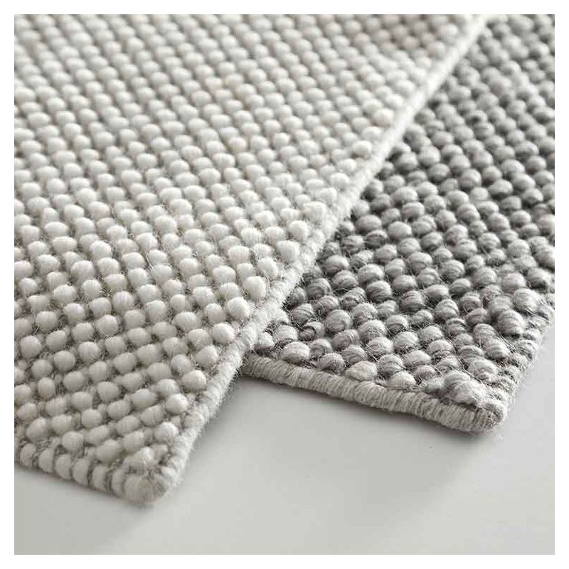 Tapis TACT Woud, coloris blanc et gris foncé