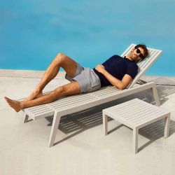 Bain de soleil inclinable SPRITZ Vondom, coloris écru