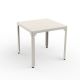 Table carrée outdoor HEGOA Matière Grise, coloris craie