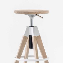 Tabouret de bar réglable ARKI-STOOL Pedrali, chêne blanchi et métal blanc