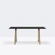 Table ARKI DESK pieds chêne Pedrali, coloris Fénix noir 159 x 79 cm