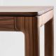 Détail noyer table carrée M11 Zeitraum