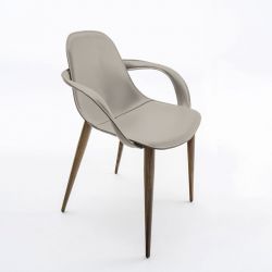 Fauteuil COUTURE rembourrée cuir et pieds bois Enrico Pellizzoni