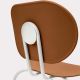 Chaise HARI empilables polypropylène Ondarreta, pieds blancs et assise caramel recyclé