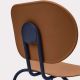 Chaise HARI empilables polypropylène Ondarreta, pieds marine et assise caramel recyclé