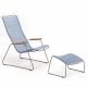 Chaise longue coloris bleu pigeon avec repose-pieds CLICK Houe
