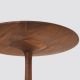 Détail table ronde noyer américain TURNTABLE COUCH Zeitraum